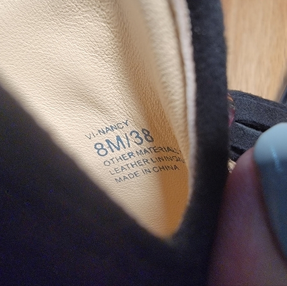 VC Signature Black Calf Hair Leather Tassel Loafers Size 8 - Picture 16 of 17